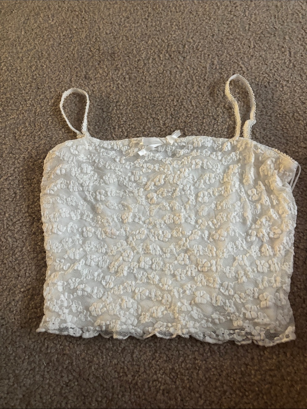 Thirty/thirty White Lace Cropped Cami Top size small